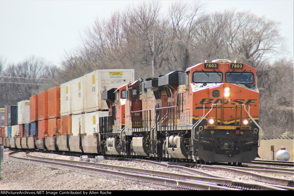 BNSF 7803